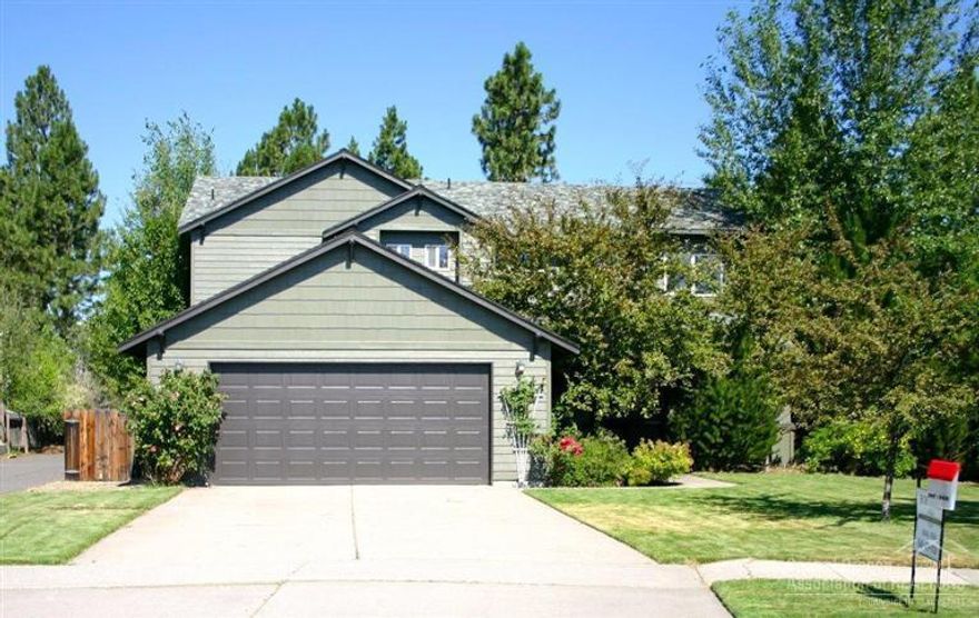 This home is special for so many reasons: Enjoy the privacy of the back yard overlooking the canal. Super easy access to the Deschutes River Trail. 1/4 acre nicely manicured lot. Close to the Old Mill, Deschutes River, The Parkway, and all the great activities Bend has to offer. Four bedrooms and a bonus room provide lots of flexibility for you and your family. New carpet, vinyl, and paint. Don't miss this great house!