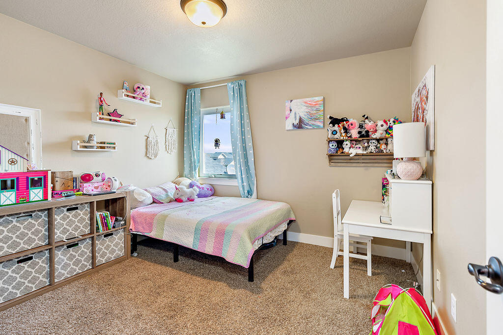 Twin Creeks Crossing Phase I - Residential