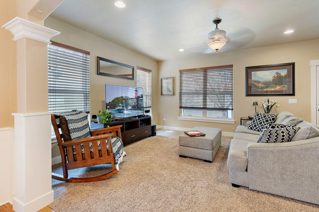 Twin Creeks Crossing Phase I - Residential