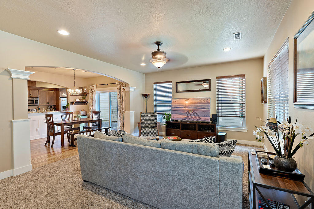 Twin Creeks Crossing Phase I - Residential