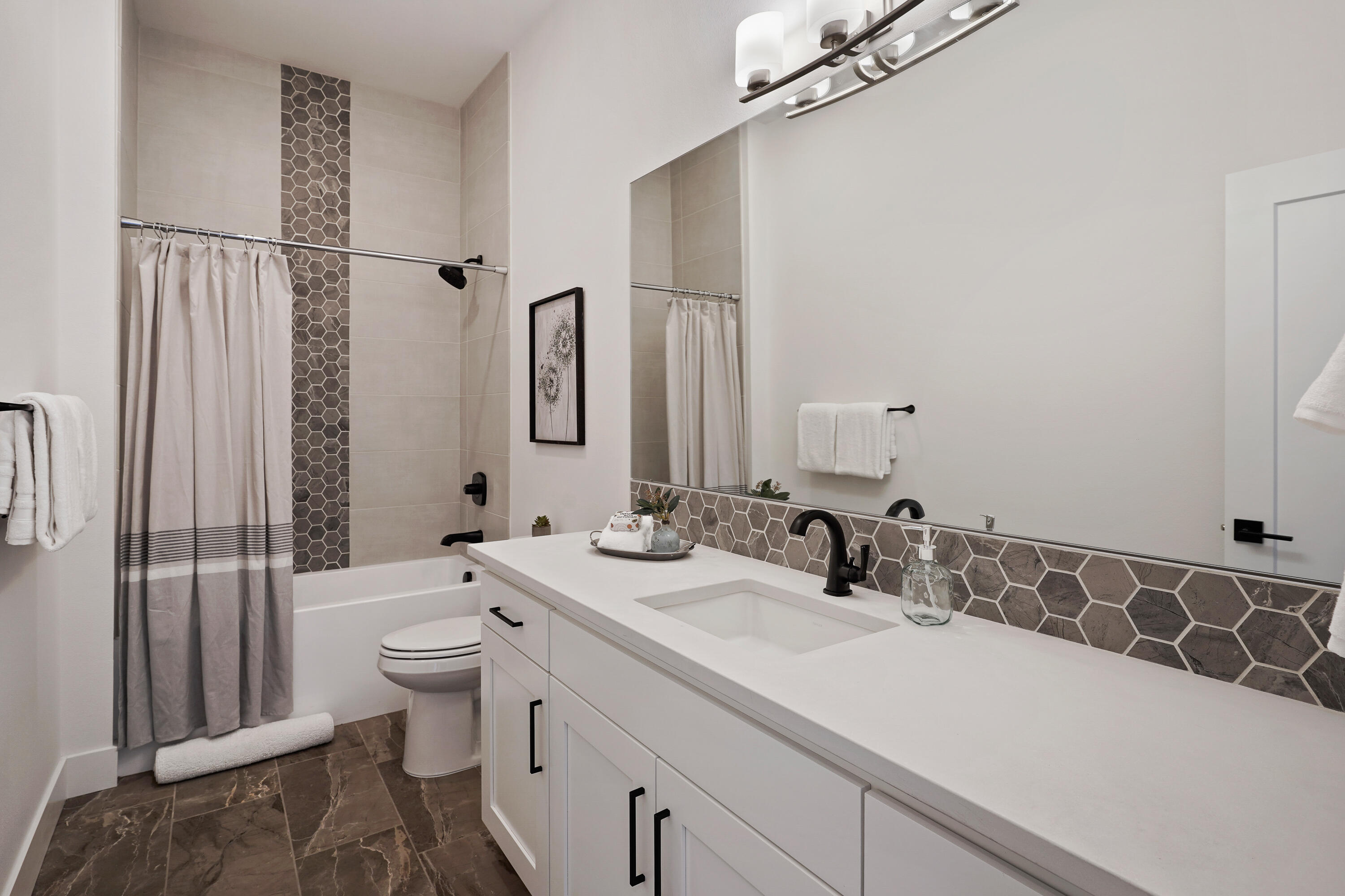 Marken Summit - Residential