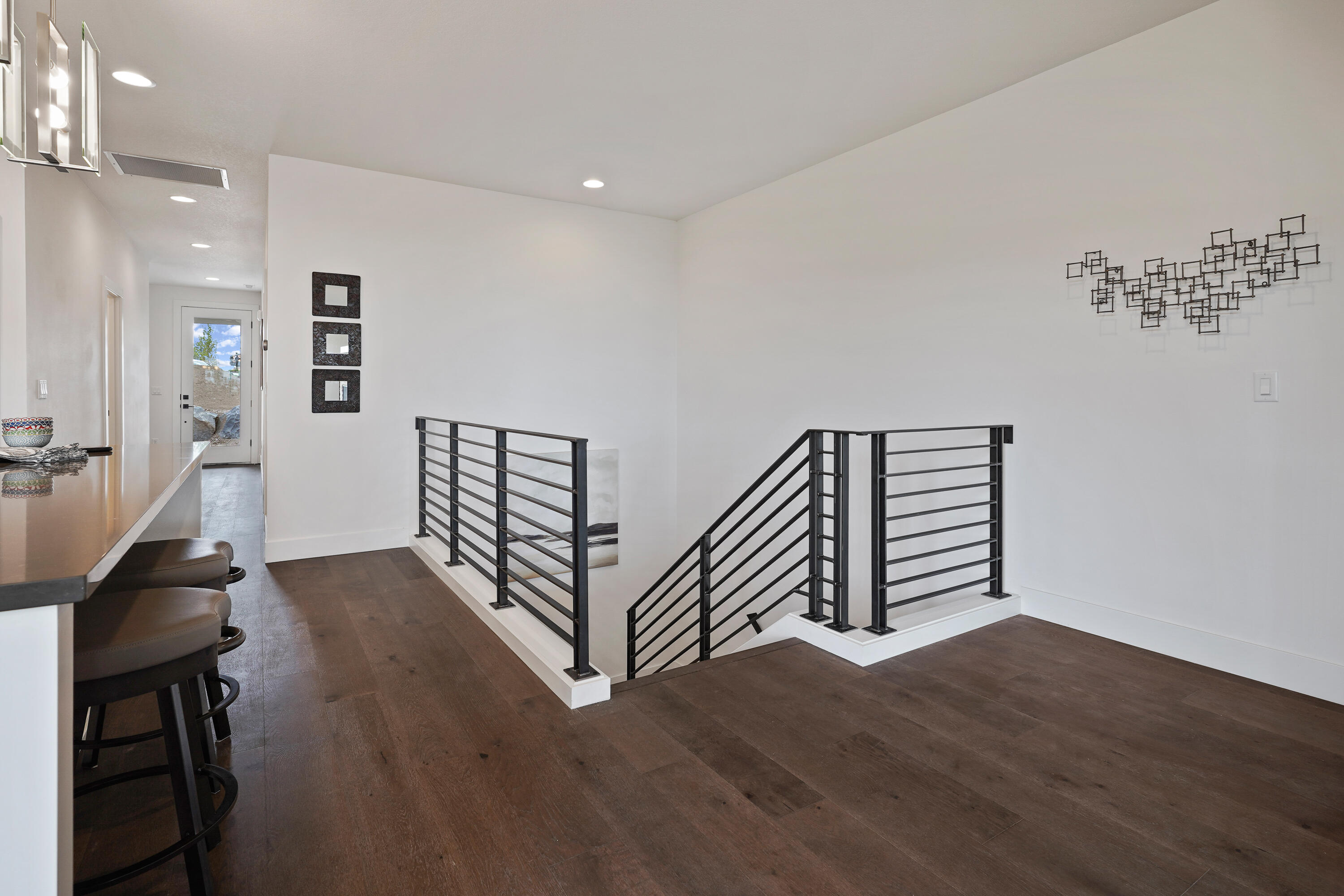 Marken Summit - Residential