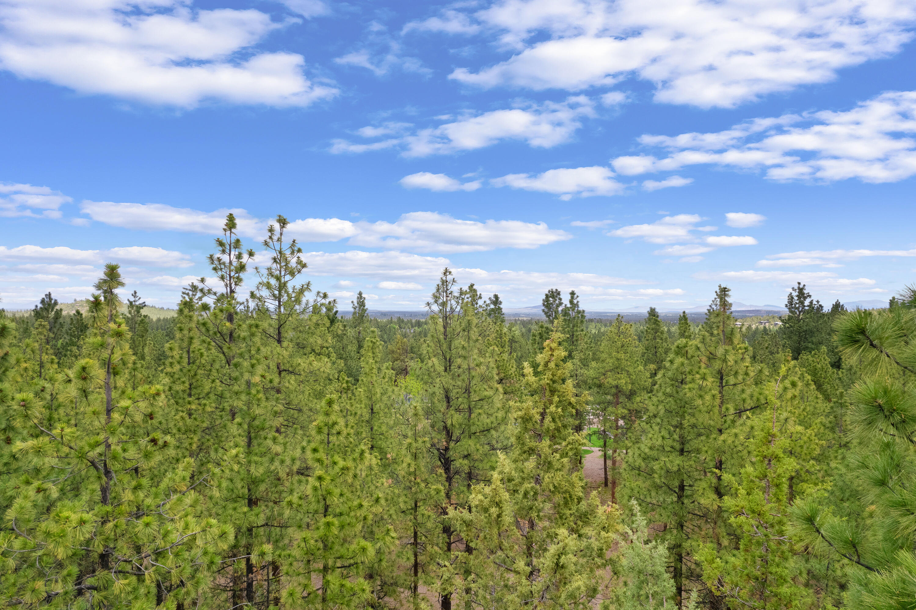 Marken Summit - Residential