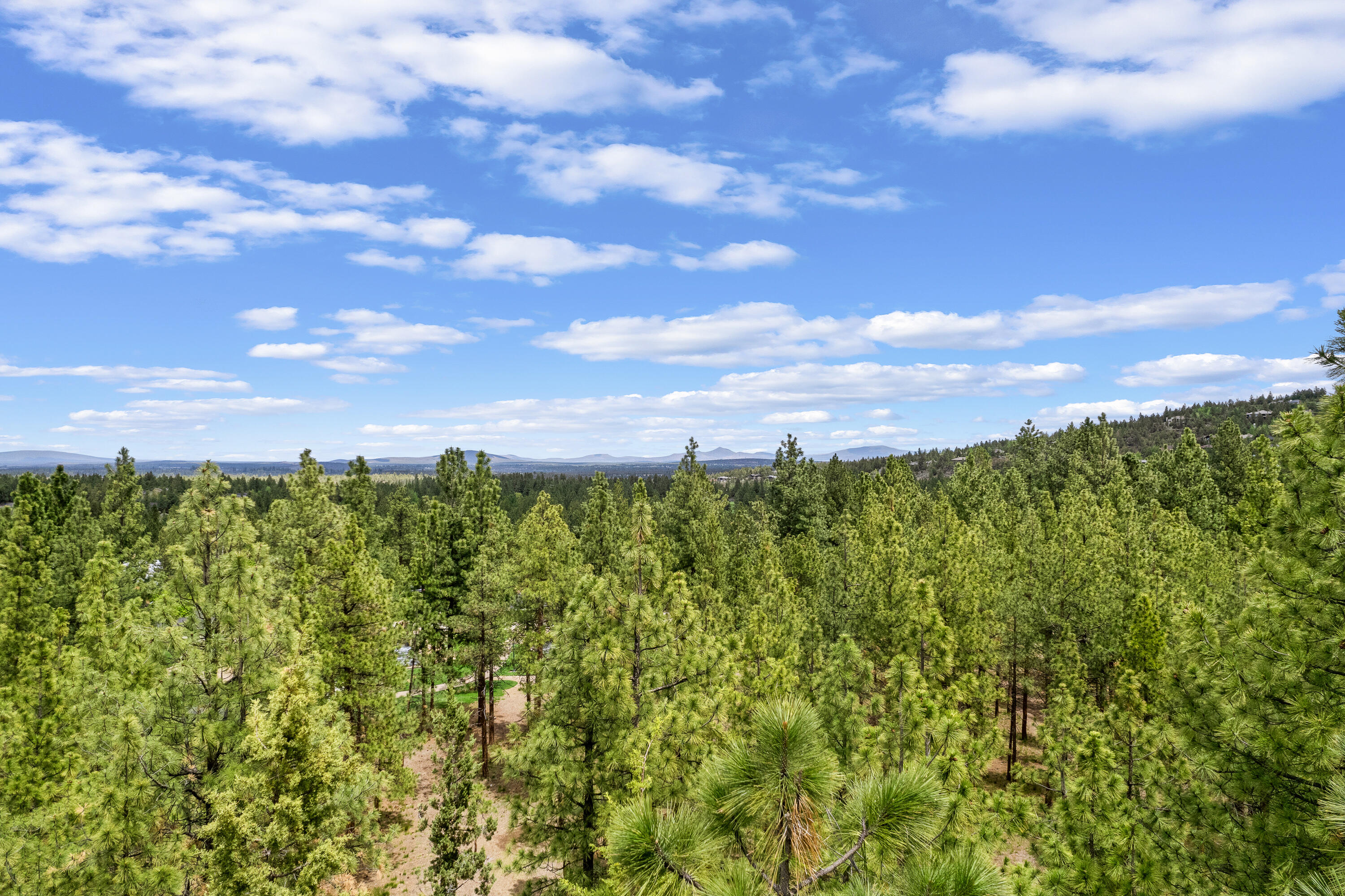 Marken Summit - Residential