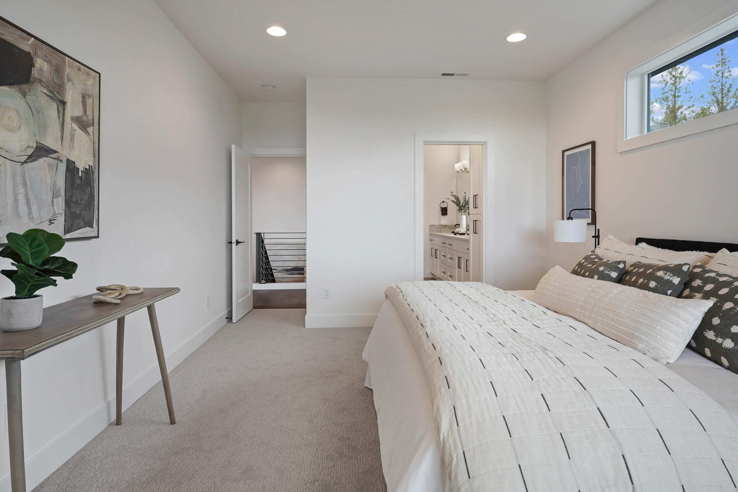 Marken Summit - Residential