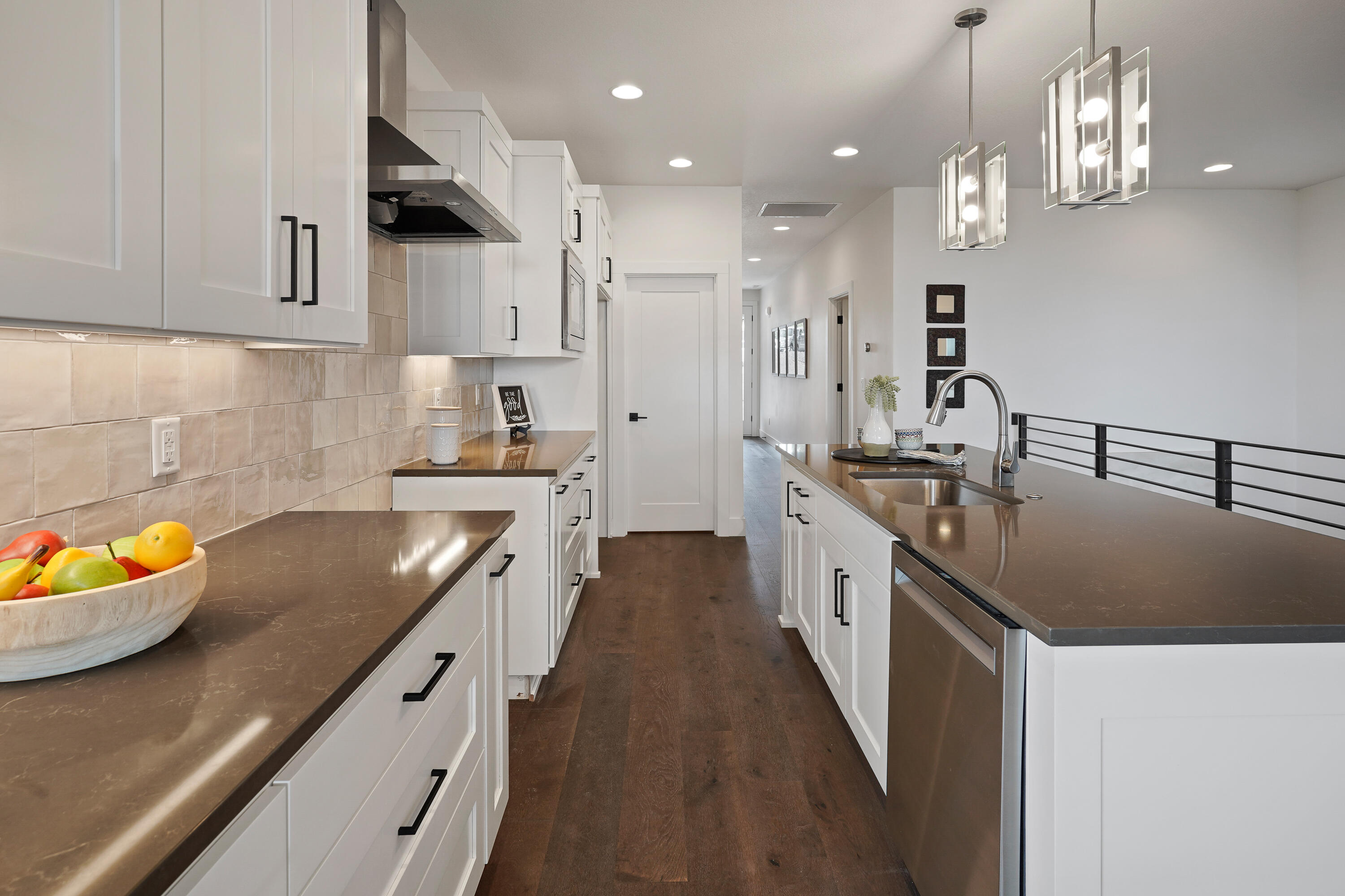 Marken Summit - Residential