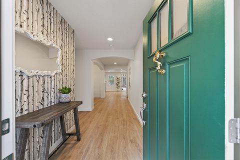 Tiny photo for 15032 Green Heart, La Pine, OR 97739 (MLS # 220216118)