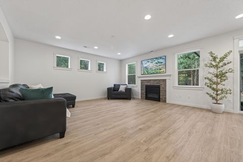 Tiny photo for 15032 Green Heart, La Pine, OR 97739 (MLS # 220216118)