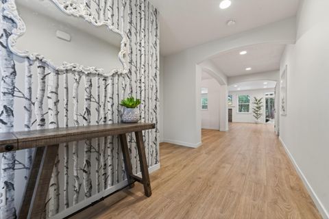 Tiny photo for 15032 Green Heart, La Pine, OR 97739 (MLS # 220216118)