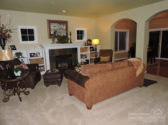 Quiet Canyon - Residential