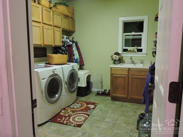 Quiet Canyon - Residential