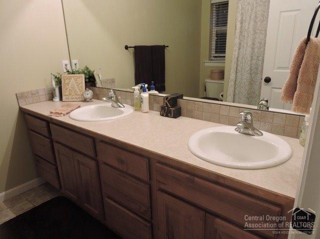 Quiet Canyon - Residential