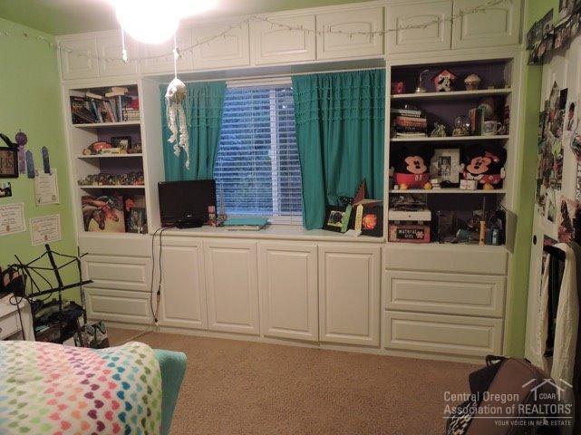 Quiet Canyon - Residential