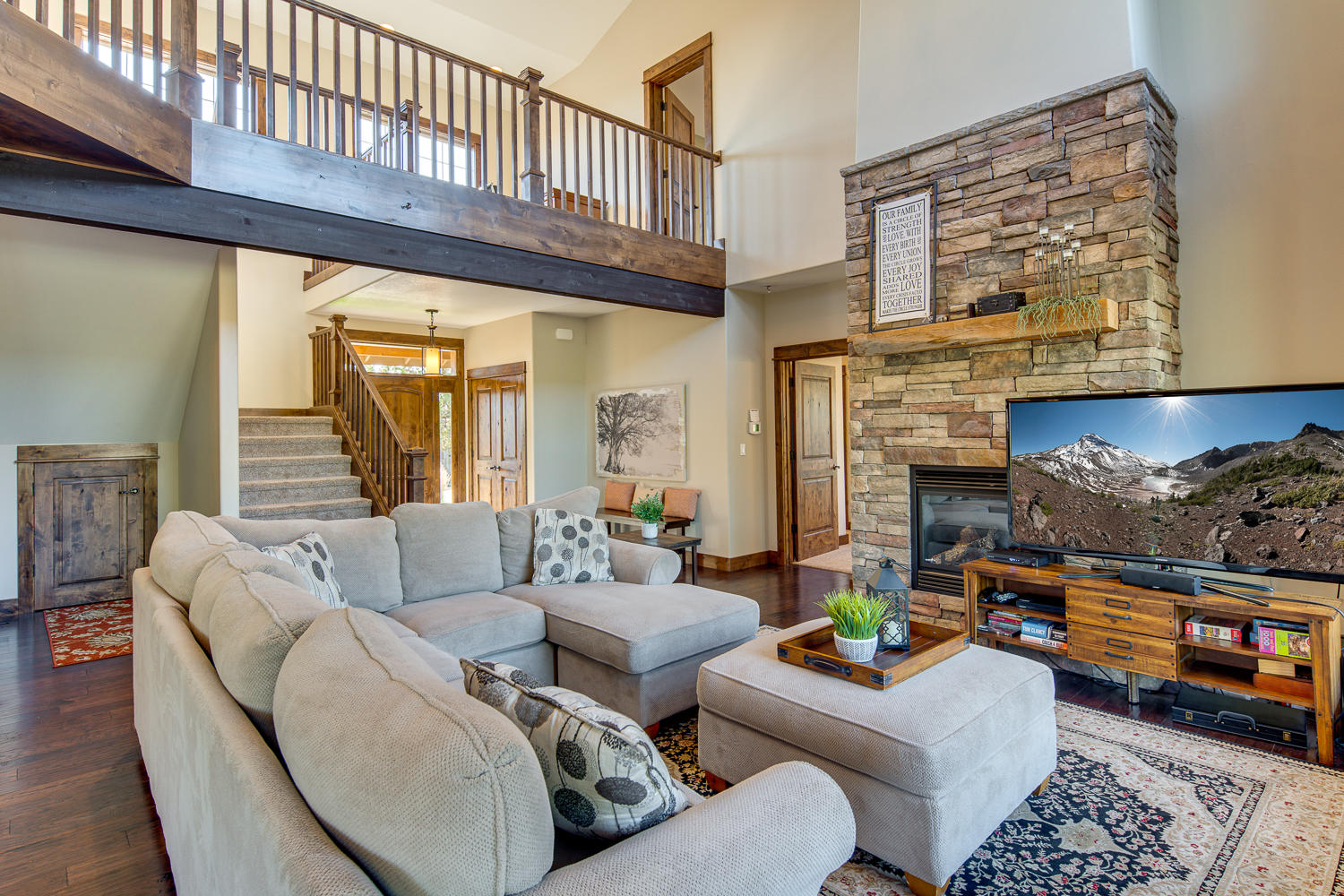 Eagle Crest - Residential