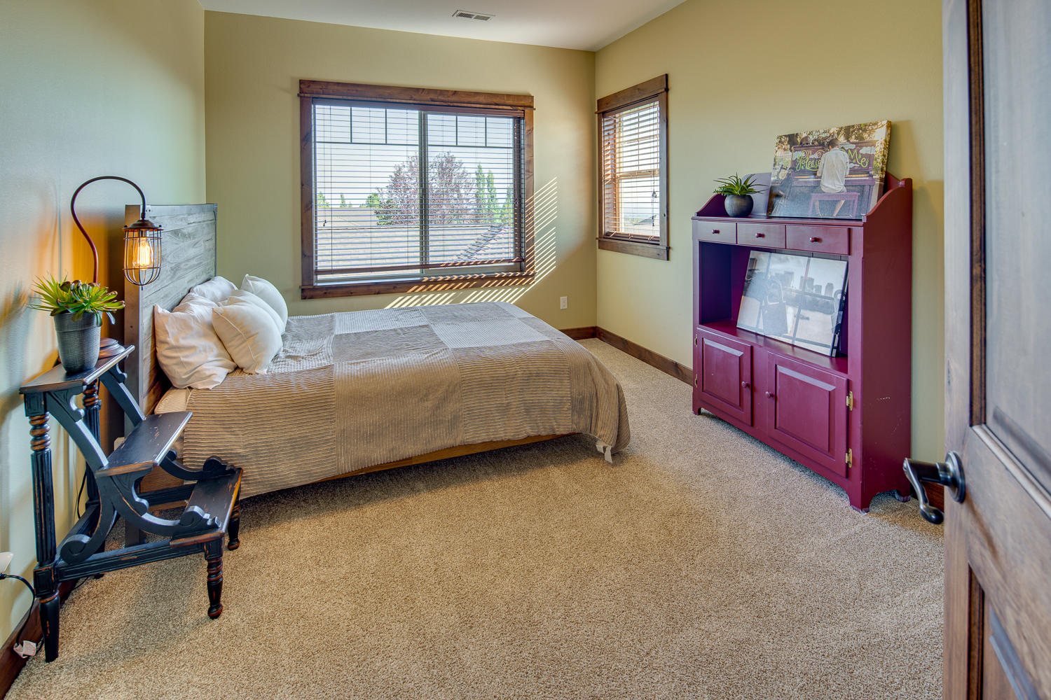 Eagle Crest - Residential