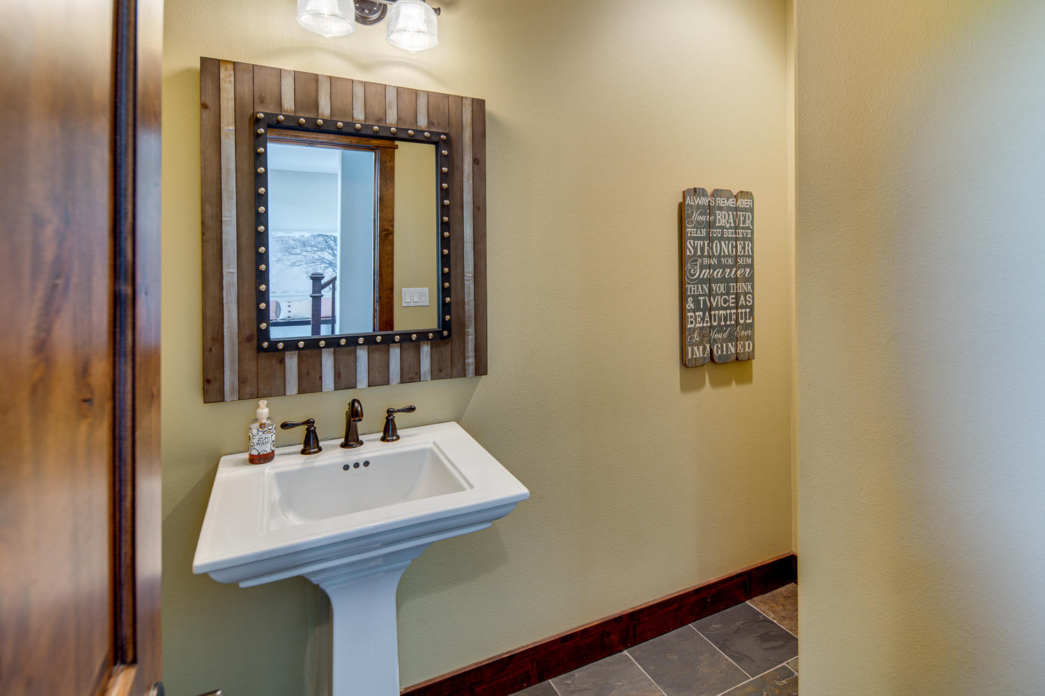 Eagle Crest - Residential