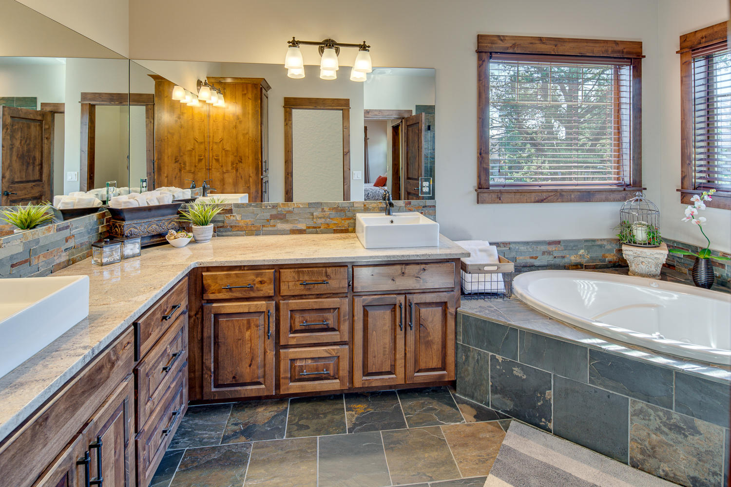 Eagle Crest - Residential