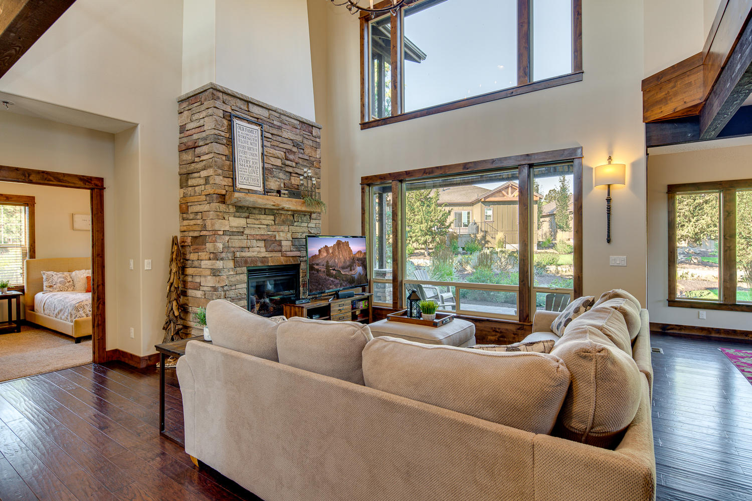 Eagle Crest - Residential