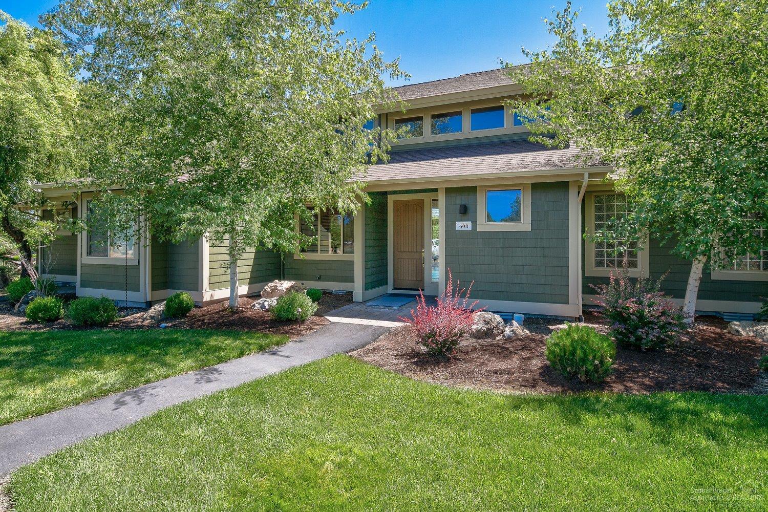 Eagle Crest - Residential