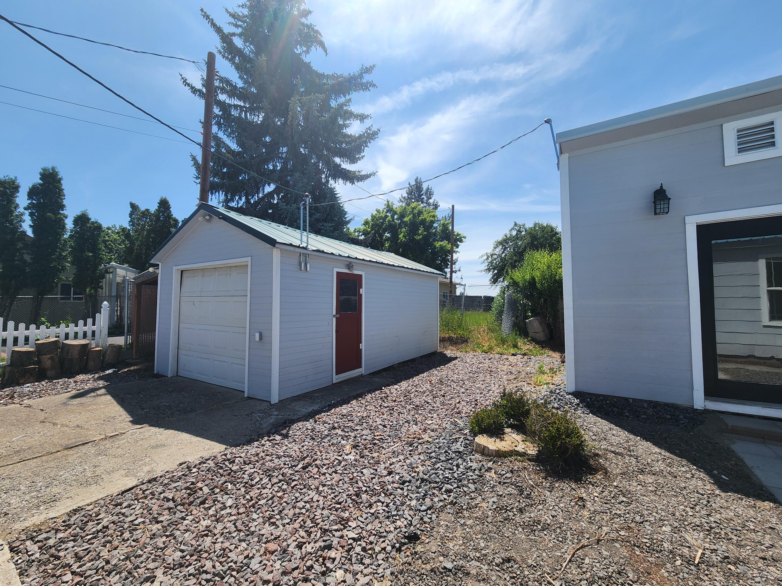 Empire Tracts - Residential