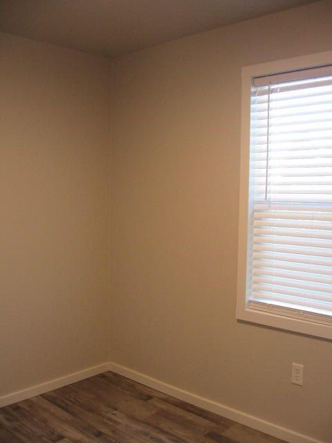 Tiny photo for 239 Fulton Street, Klamath Falls, OR 97601 (MLS # 220214073)