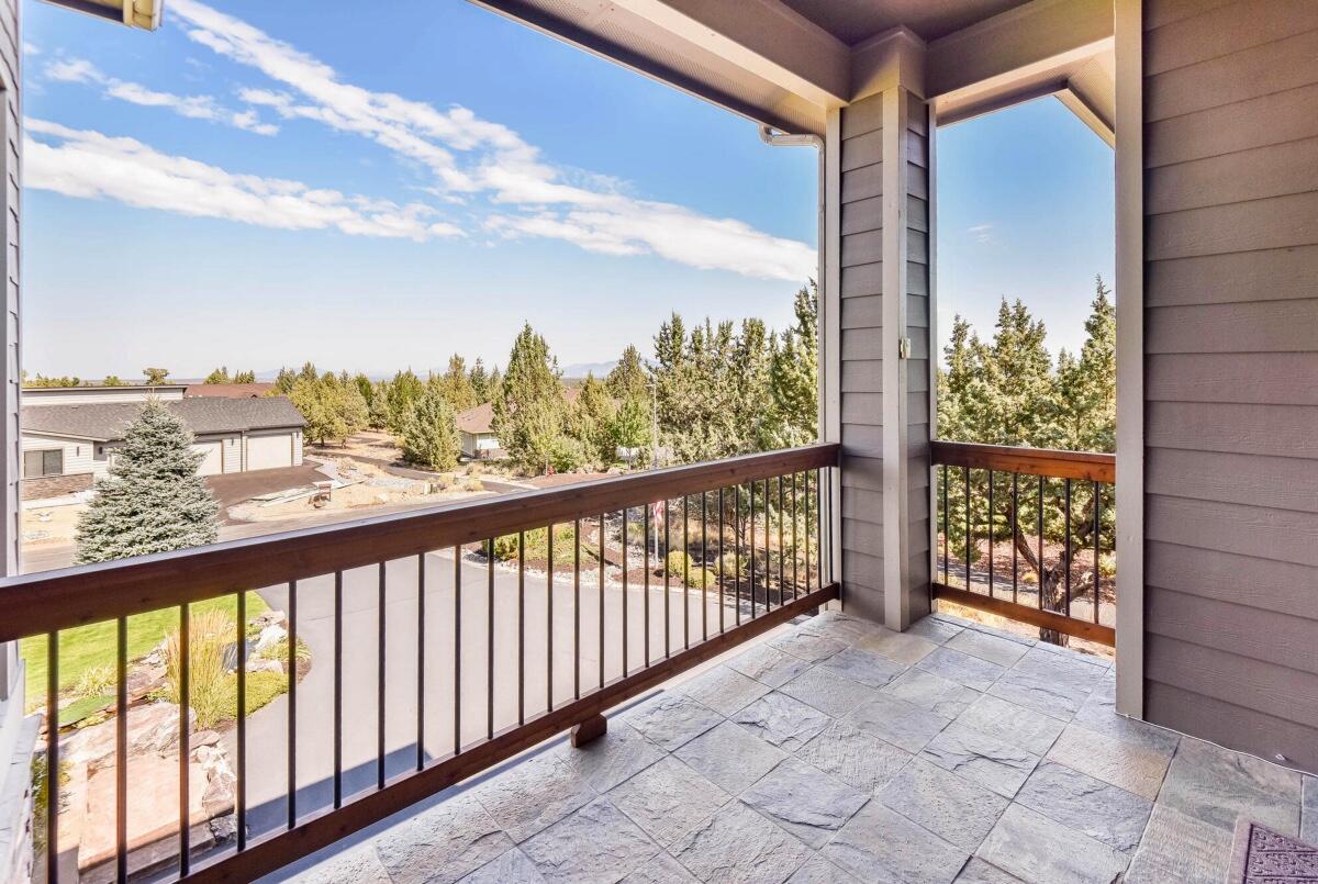 Eagle Crest - Residential