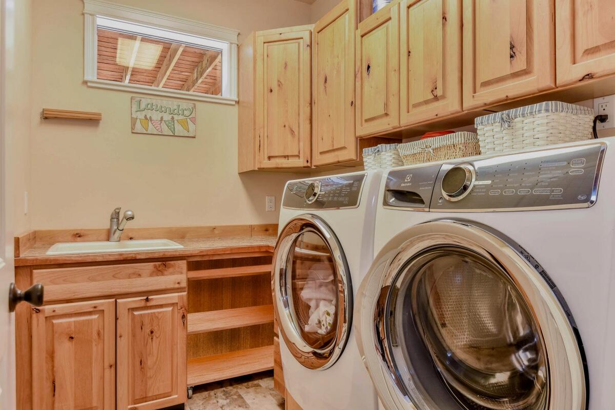 Eagle Crest - Residential