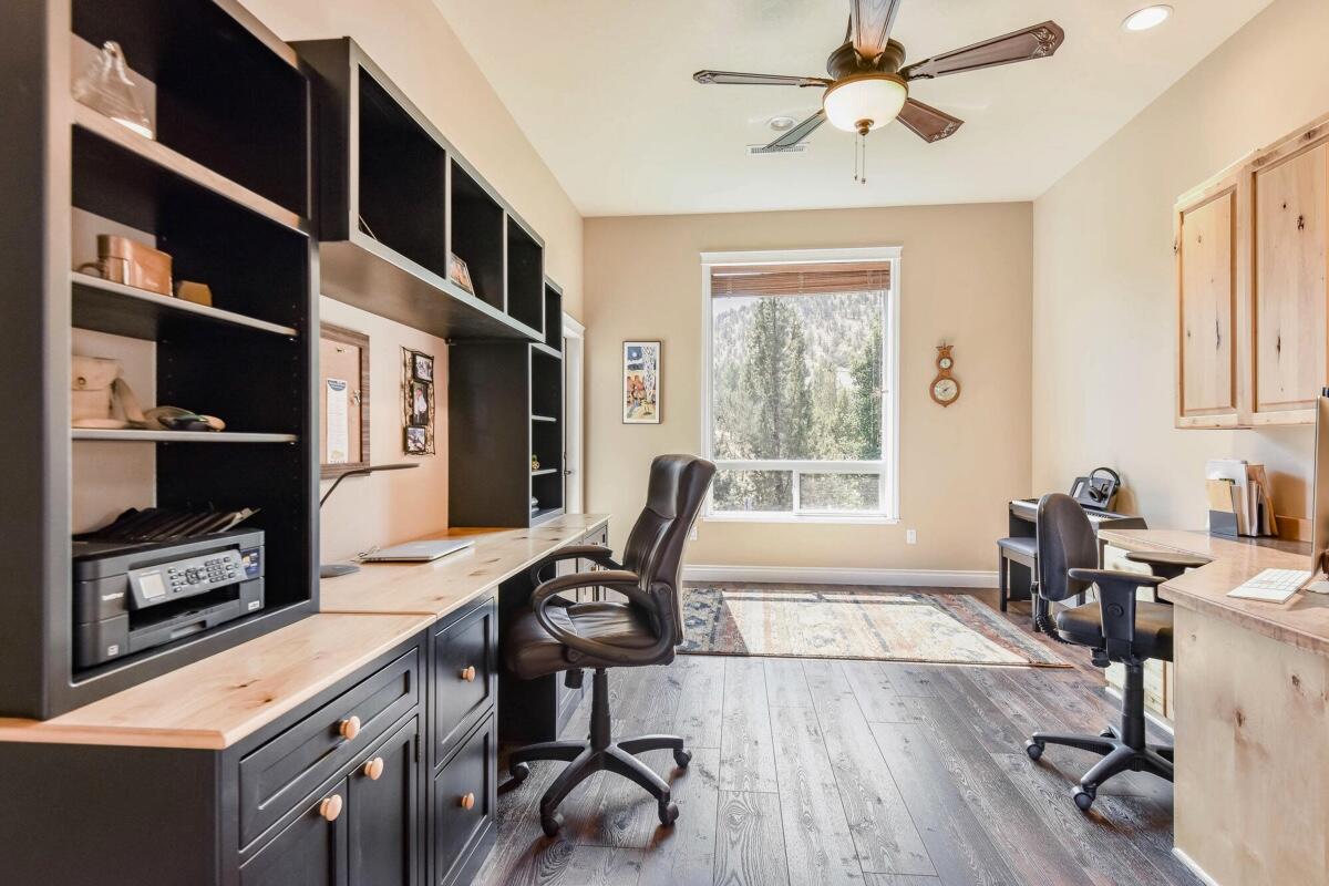 Eagle Crest - Residential