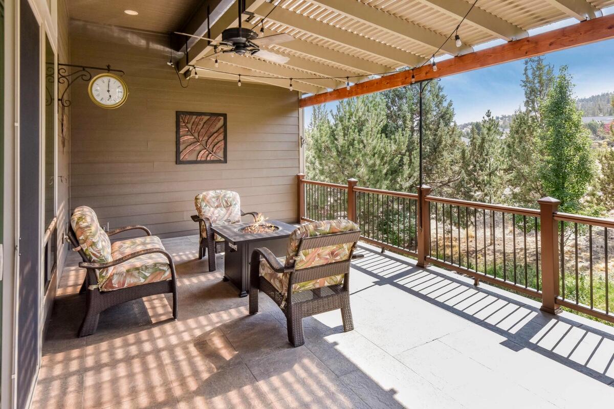 Eagle Crest - Residential