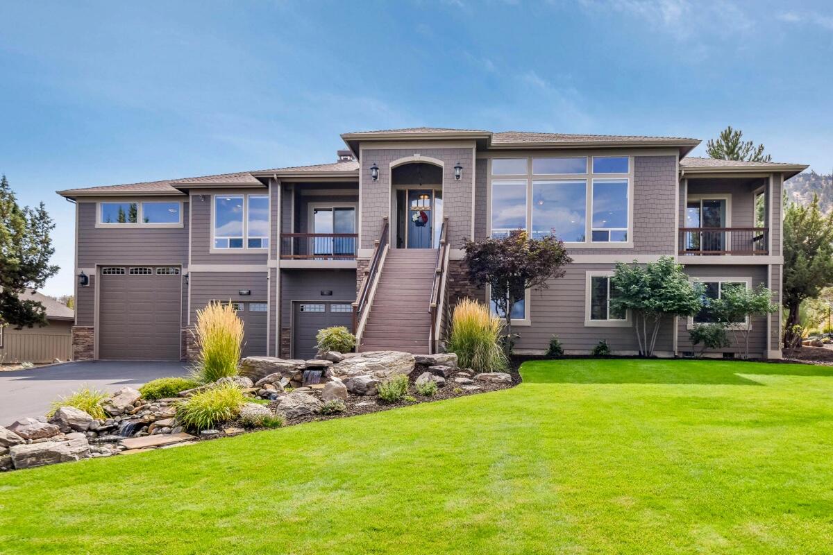 Eagle Crest - Residential