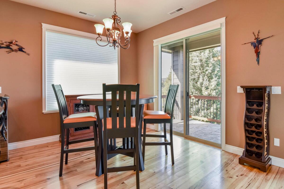 Eagle Crest - Residential