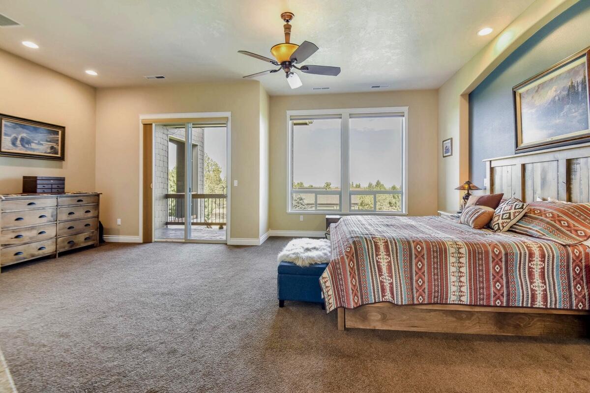 Eagle Crest - Residential