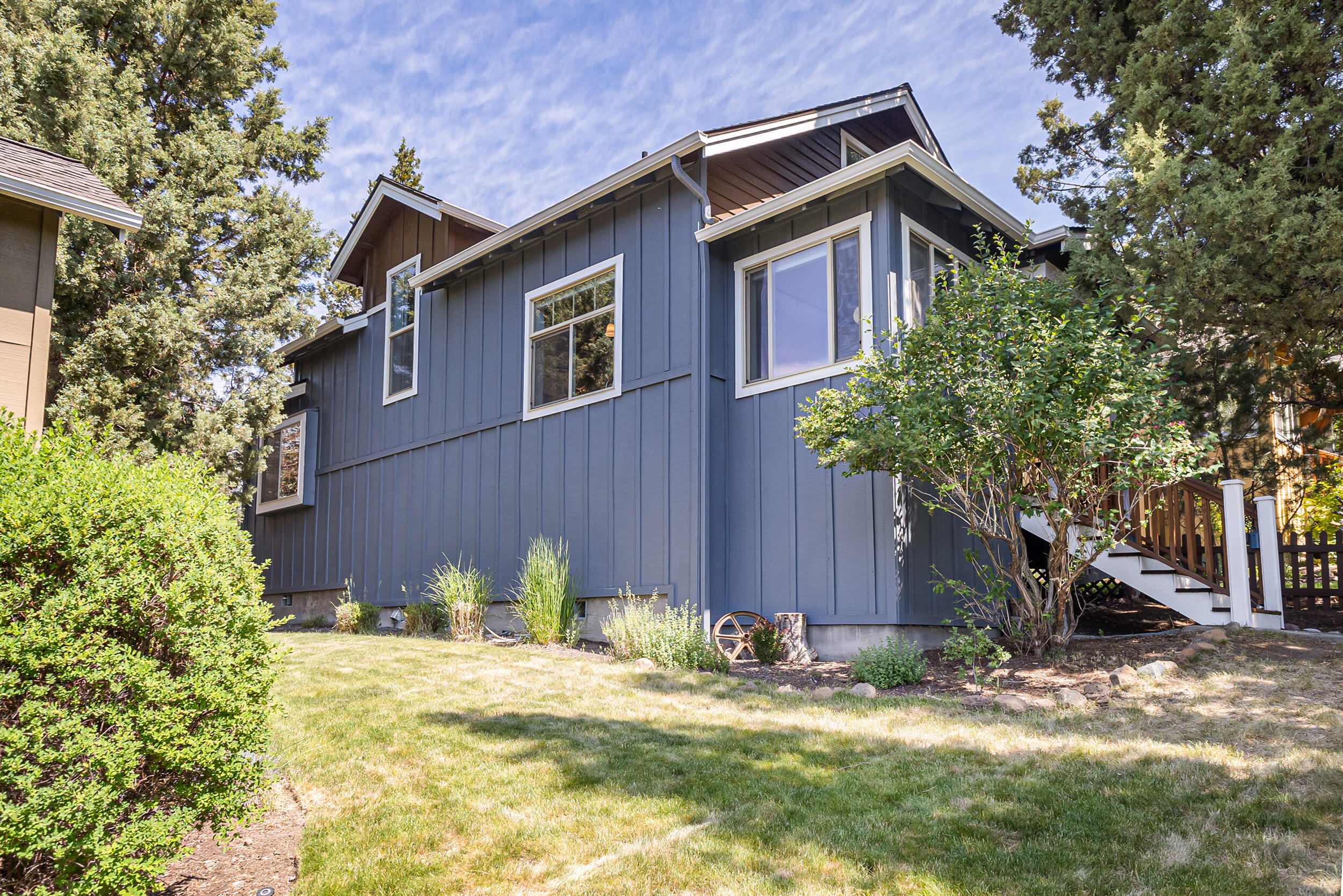 1940 NW Monterey Pines Drive UNIT 2