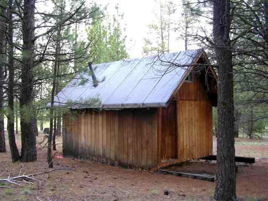 Unique Property With 12x16 Cabin And Loft Overlooks Klamath National Wildlife Refuge. Call Listing Office For Key To Cabin.