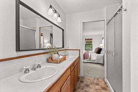 Tiny photo for 502 Allison Street, Ashland, OR 97520 (MLS # 220215456)