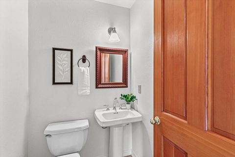 Tiny photo for 502 Allison Street, Ashland, OR 97520 (MLS # 220215456)