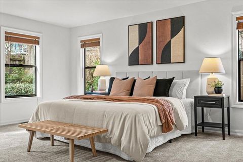 Tiny photo for 502 Allison Street, Ashland, OR 97520 (MLS # 220215456)