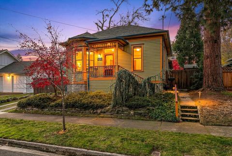 Photo of 502 Allison Street, Ashland, OR 97520 (MLS # 220215456)