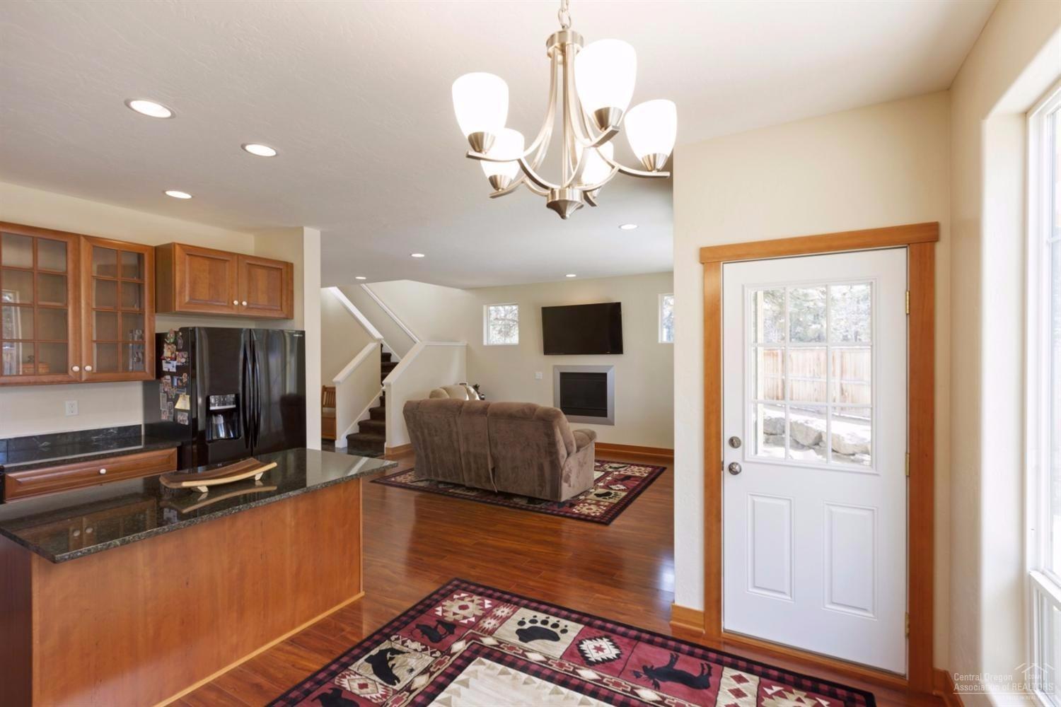 Roaring Springs - Residential