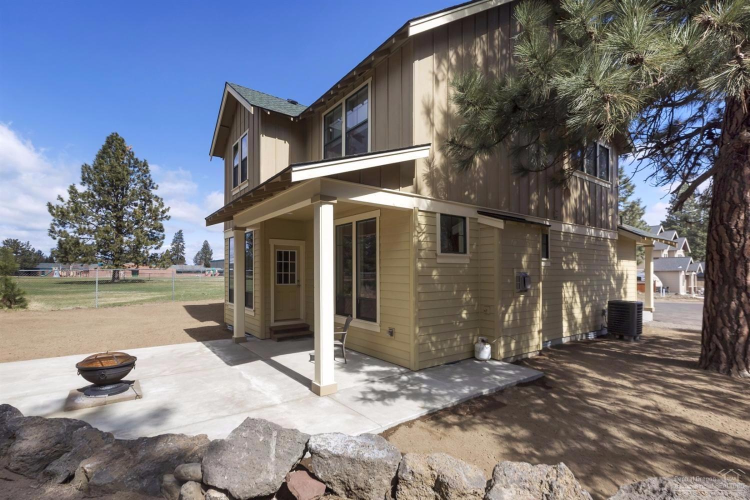 Roaring Springs - Residential