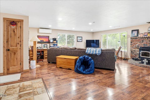 Tiny photo for 7995 SW Houston Lake Road, Powell Butte, OR 97753 (MLS # 220223052)