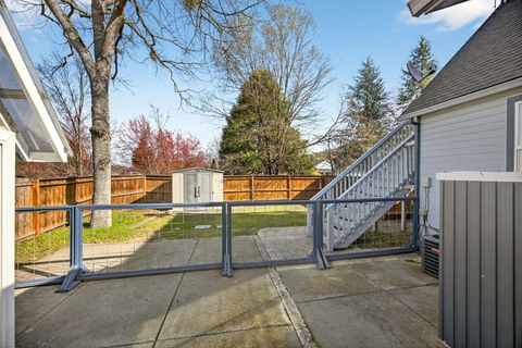 Tiny photo for 3473 Poppywoods Drive, Medford, OR 97504 (MLS # 220217096)