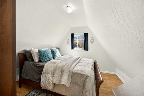 Tiny photo for 3473 Poppywoods Drive, Medford, OR 97504 (MLS # 220217096)