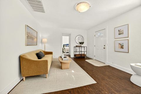 Tiny photo for 3473 Poppywoods Drive, Medford, OR 97504 (MLS # 220217096)