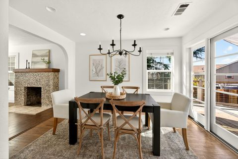 Tiny photo for 3473 Poppywoods Drive, Medford, OR 97504 (MLS # 220217096)