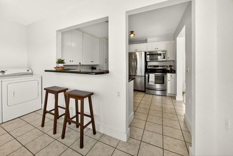 Tiny photo for 3473 Poppywoods Drive, Medford, OR 97504 (MLS # 220217096)