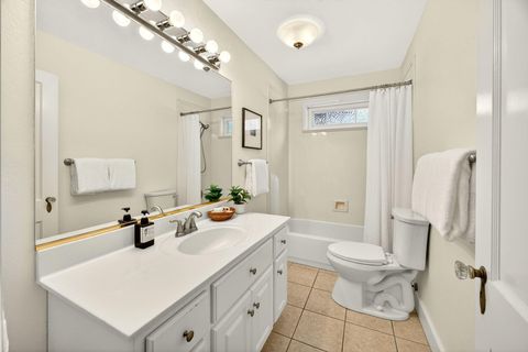 Tiny photo for 3473 Poppywoods Drive, Medford, OR 97504 (MLS # 220217096)