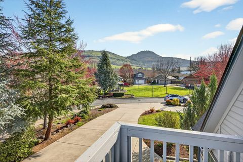 Tiny photo for 3473 Poppywoods Drive, Medford, OR 97504 (MLS # 220217096)
