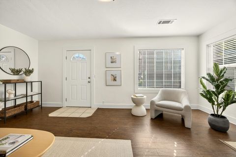 Tiny photo for 3473 Poppywoods Drive, Medford, OR 97504 (MLS # 220217096)