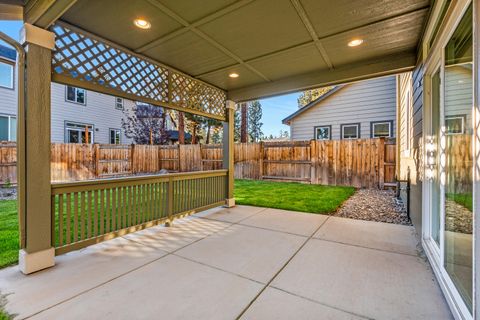 Tiny photo for 771 N Brooks Camp Road, Sisters, OR 97759 (MLS # 220210313)